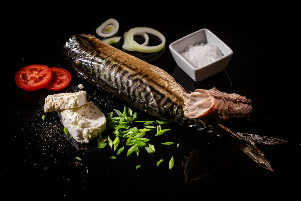 Makrela atlantycka wędzona na gorąco 1 szt. 400g